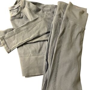 Aerie Offline Seamless Matching Set – Light Blue – Size M